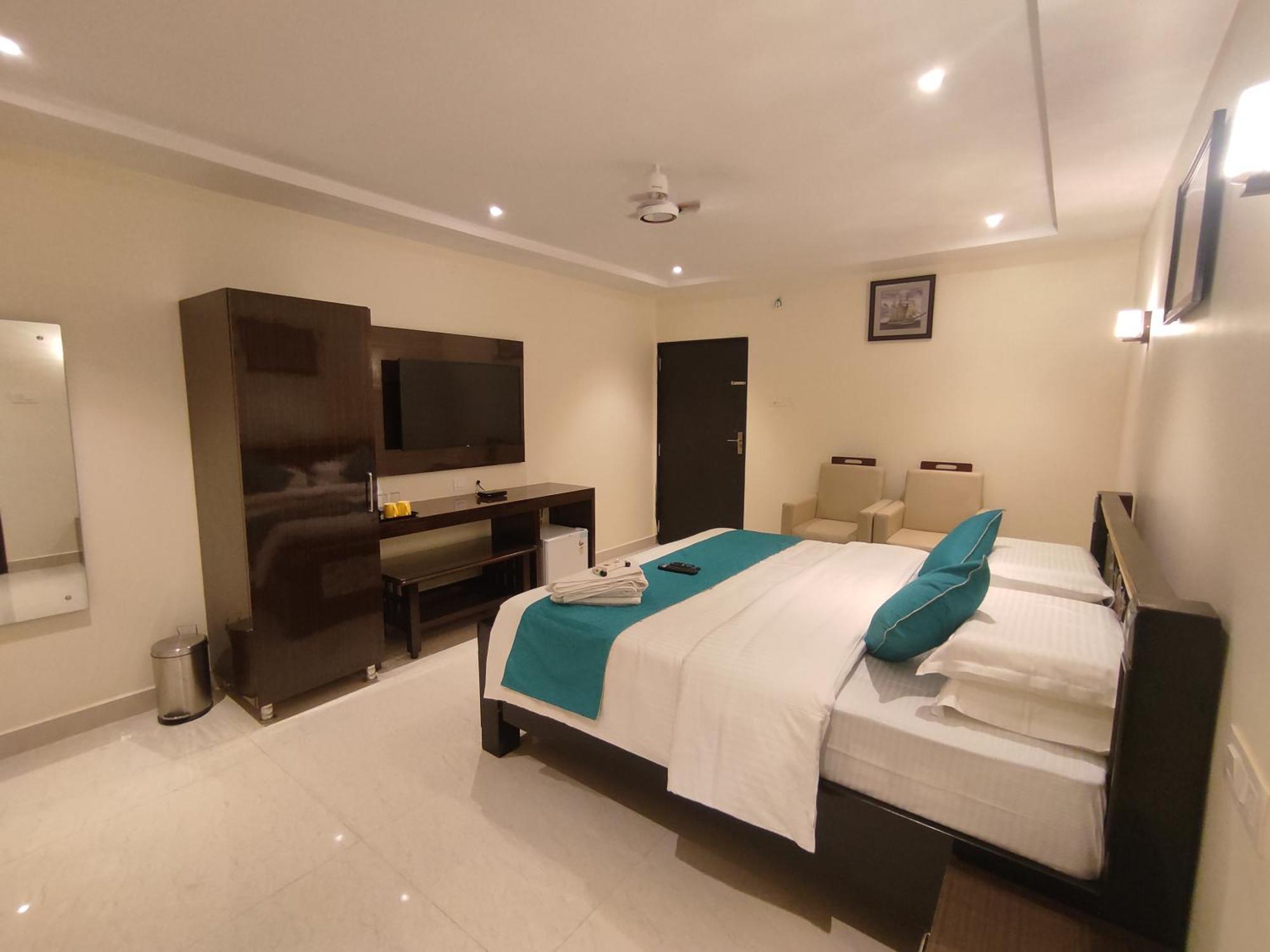 Jazzy Beach Guest House Visakhapatnam Room photo